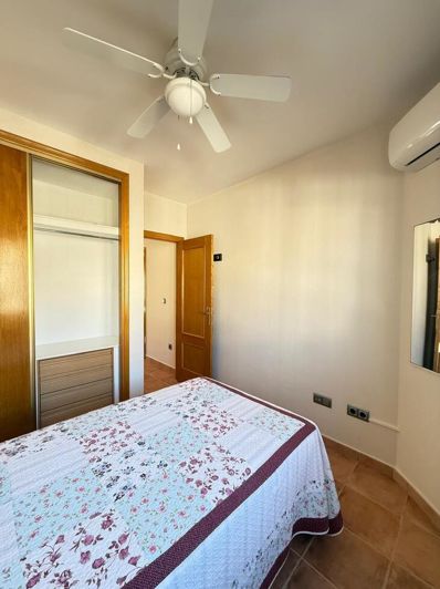 Image No.20-4 Bed House for sale