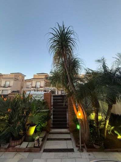 Image No.33-4 Bed House for sale