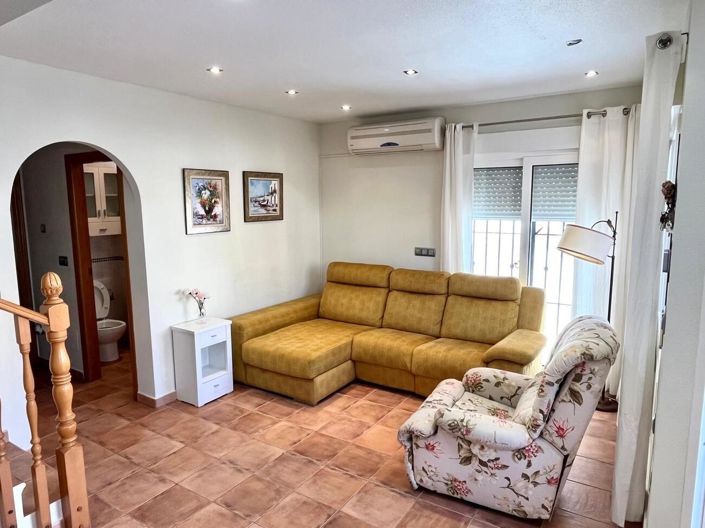 Image No.7-4 Bed House for sale