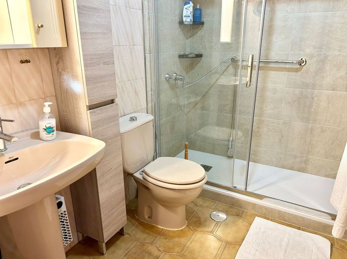 Image No.7-2 Bed Apartment for sale