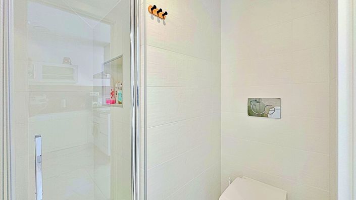 Image No.26-3 Bed Townhouse for sale