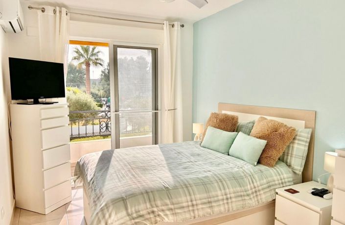 Image No.16-3 Bed Townhouse for sale