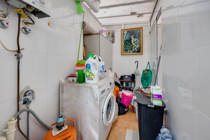 Image No.20-2 Bed Apartment for sale