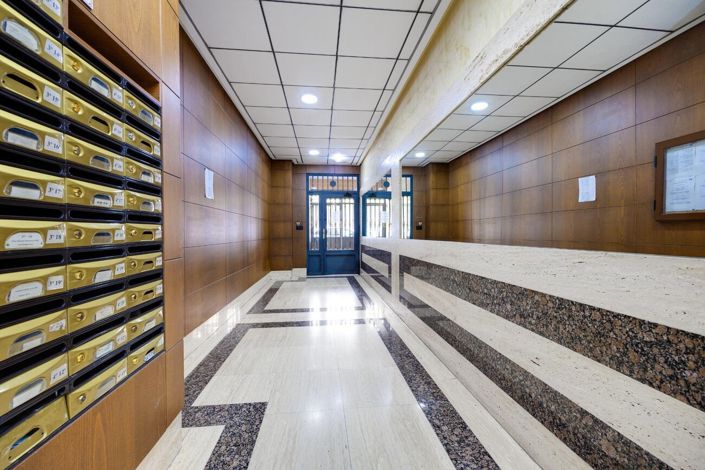 Image No.30-2 Bed Apartment for sale