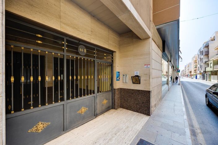 Image No.32-2 Bed Apartment for sale