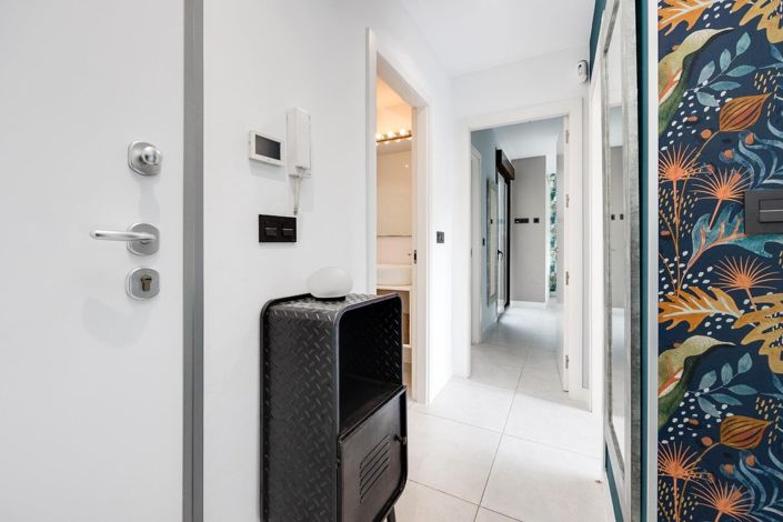 Image No.30-2 Bed Townhouse for sale