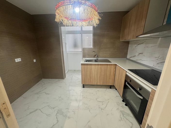 Image No.6-3 Bed Apartment for sale