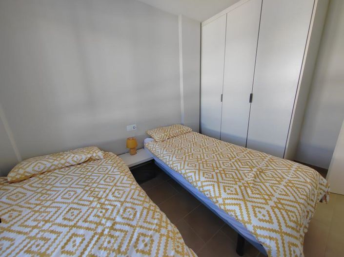 Image No.14-3 Bed Apartment for sale