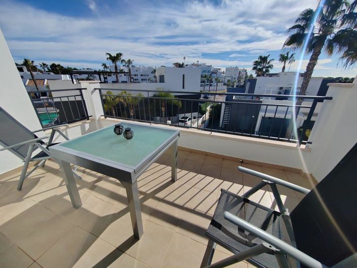 Image No.17-3 Bed Apartment for sale