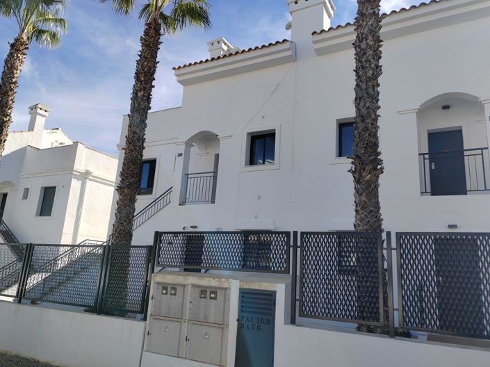 Image No.3-3 Bed Apartment for sale