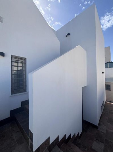 Image No.42-5 Bed Villa for sale