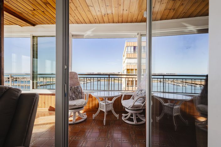 Image No.18-3 Bed Apartment for sale