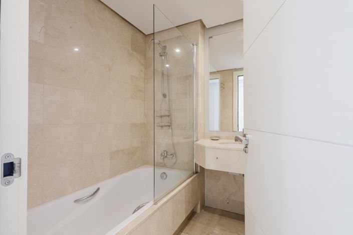 Image No.21-2 Bed Penthouse for sale