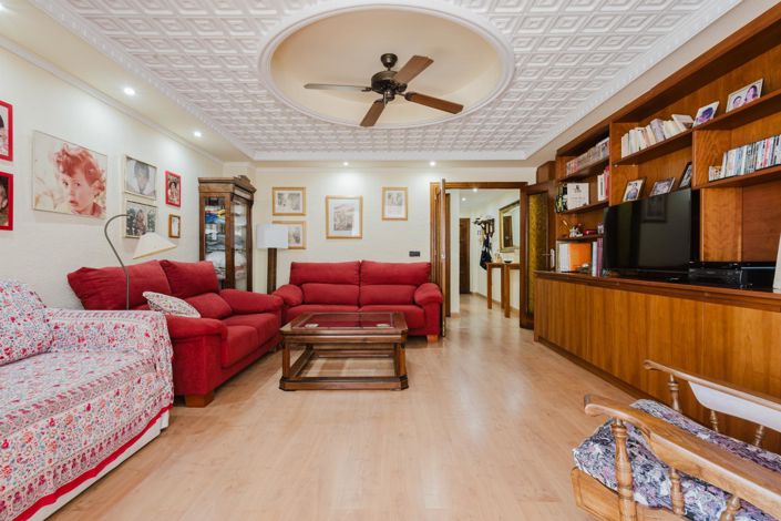 Image No.6-3 Bed Apartment for sale