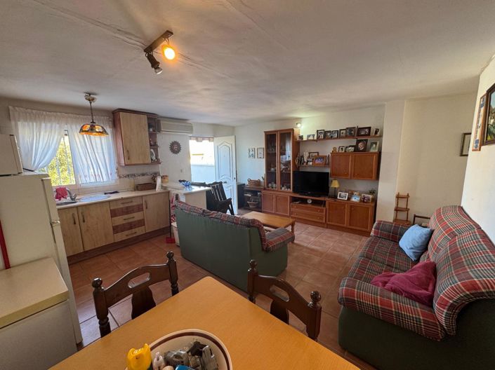 Image No.3-3 Bed Townhouse for sale