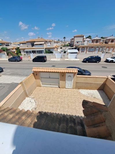 Image No.3-Villa de 2 chambres à vendre à Playa Flamenca