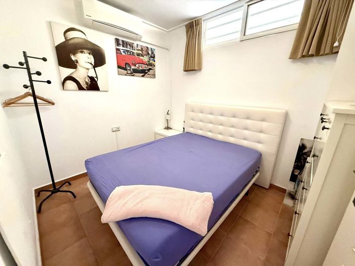 Image No.23-4 Bed Villa for sale
