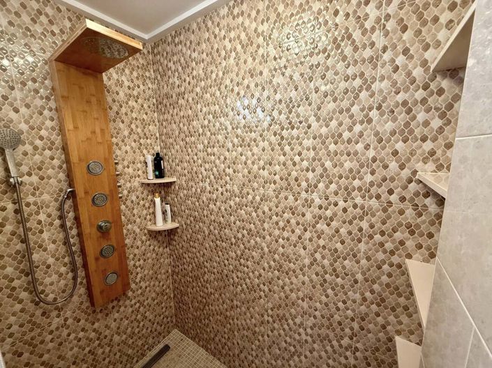 Image No.30-4 Bed Villa for sale