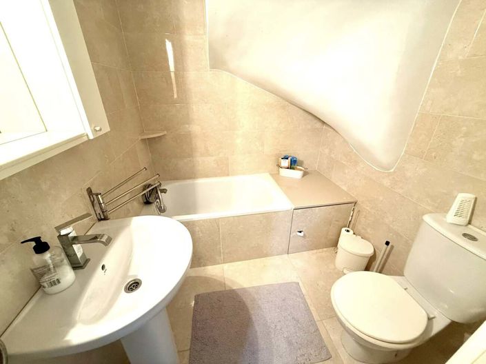 Image No.31-4 Bed Villa for sale
