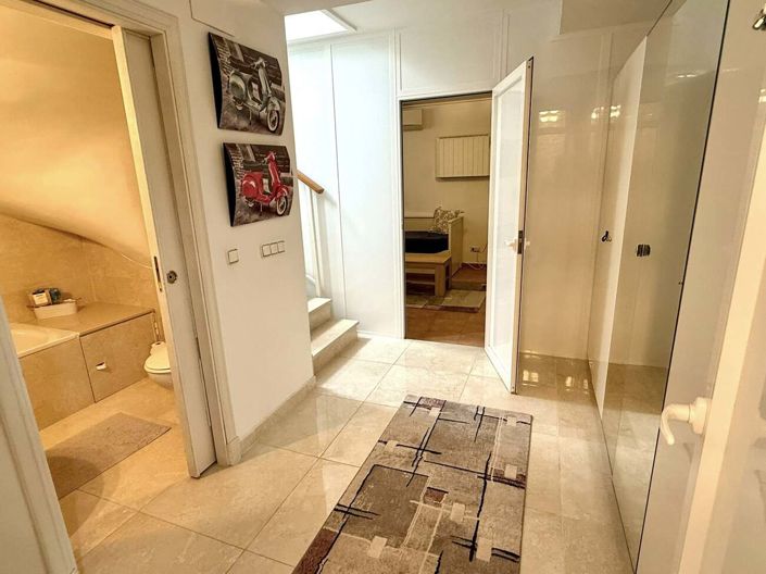 Image No.33-4 Bed Villa for sale