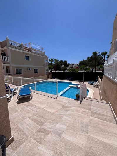 Image No.33-3 Bed Townhouse for sale