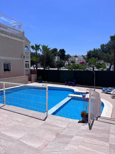 Image No.34-3 Bed Townhouse for sale