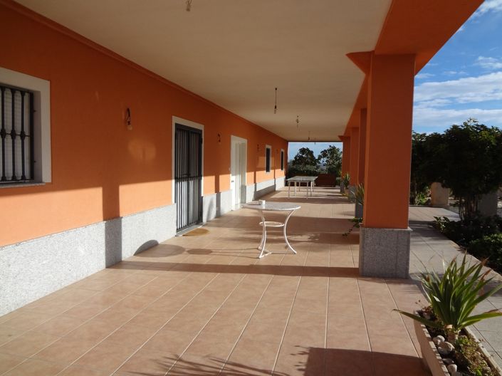 Image No.25-5 Bed Country House for sale