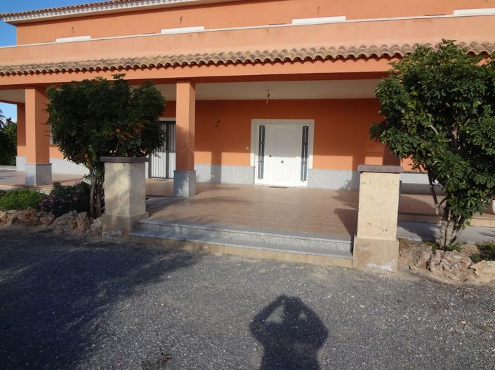 Image No.26-5 Bed Country House for sale
