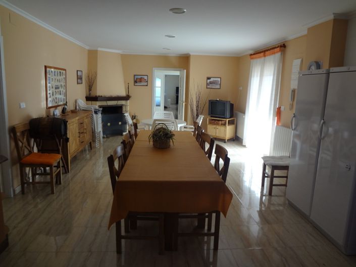 Image No.31-5 Bed Country House for sale