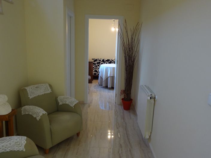 Image No.38-5 Bed Country House for sale