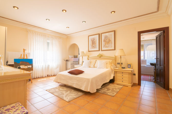 Image No.19-7 Bed Villa for sale