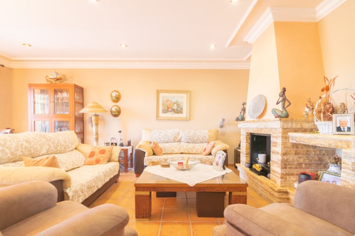 Image No.3-7 Bed Villa for sale