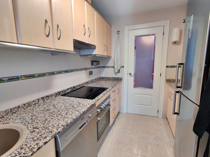 Image No.14-3 Bed Apartment for sale