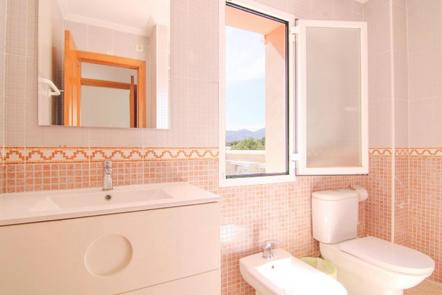 Image No.16-3 Bed Villa for sale
