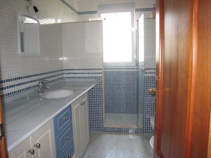 Image No.10-6 Bed Villa for sale