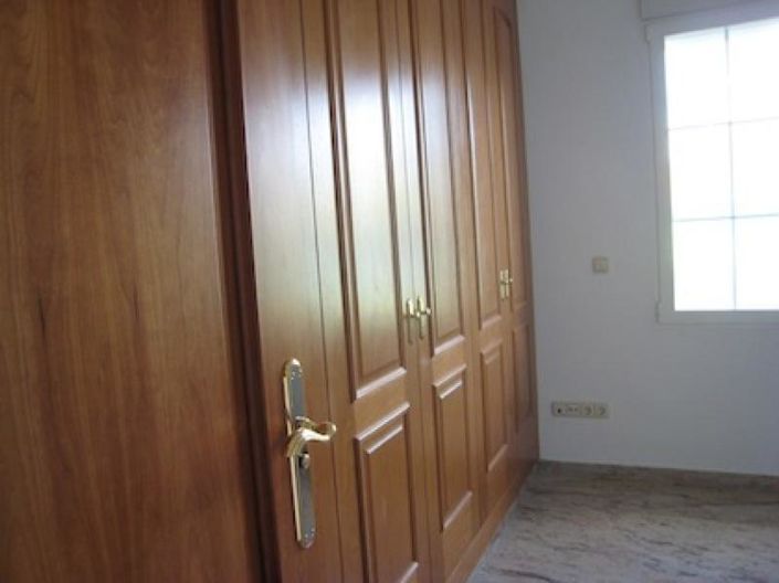 Image No.13-6 Bed Villa for sale