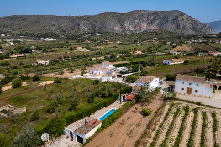 Image No.3-4 Bed Finca for sale