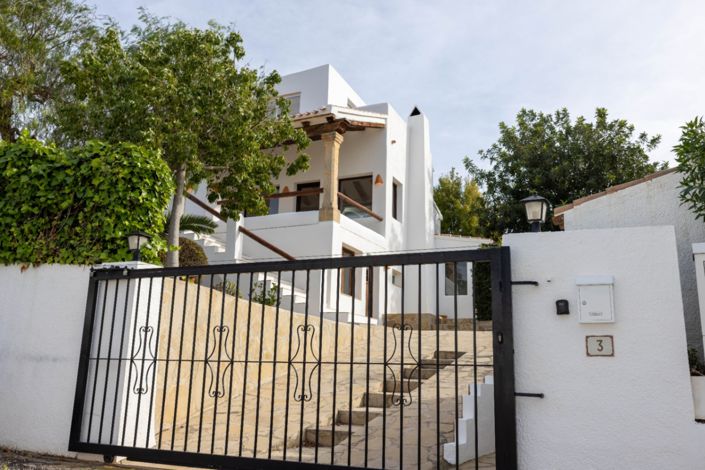Image No.3-Villa de 4 chambres à vendre à Javea