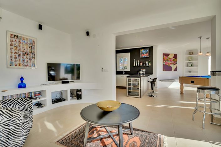 Image No.14-5 Bed Villa for sale