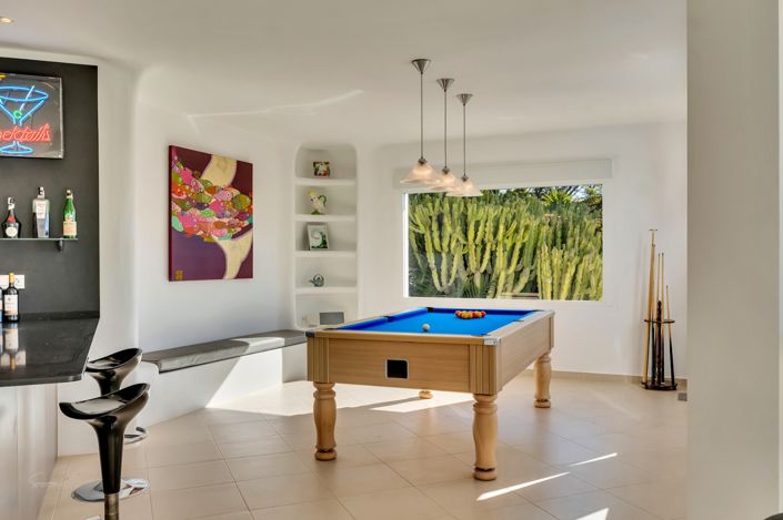 Image No.17-5 Bed Villa for sale