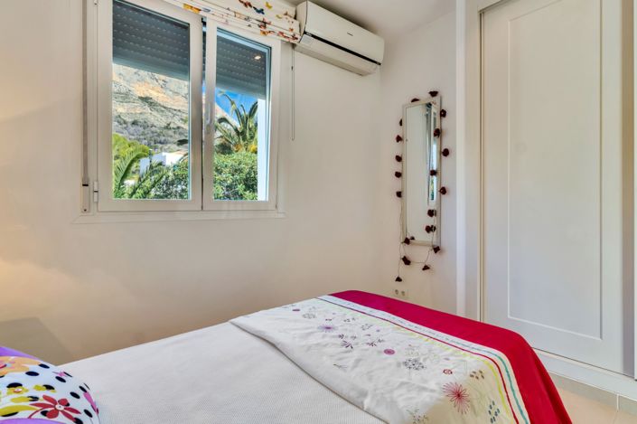 Image No.29-5 Bed Villa for sale
