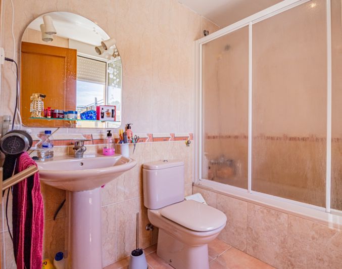 Image No.9-4 Bed Villa for sale