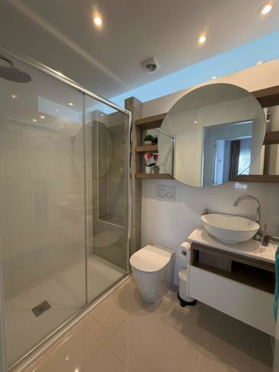 Image No.15-2 Bed Apartment for sale