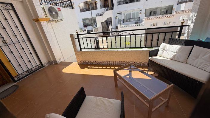 Image No.4-2 Bed Apartment for sale