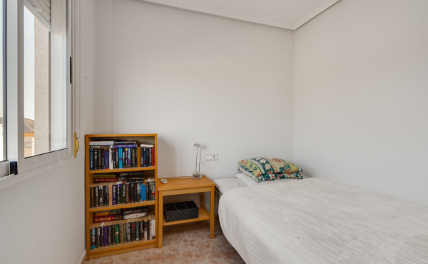 Image No.17-3 Bed Townhouse for sale