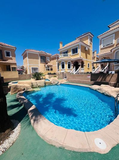 Image No.23-Villa de 3 chambres à vendre à Orihuela Costa
