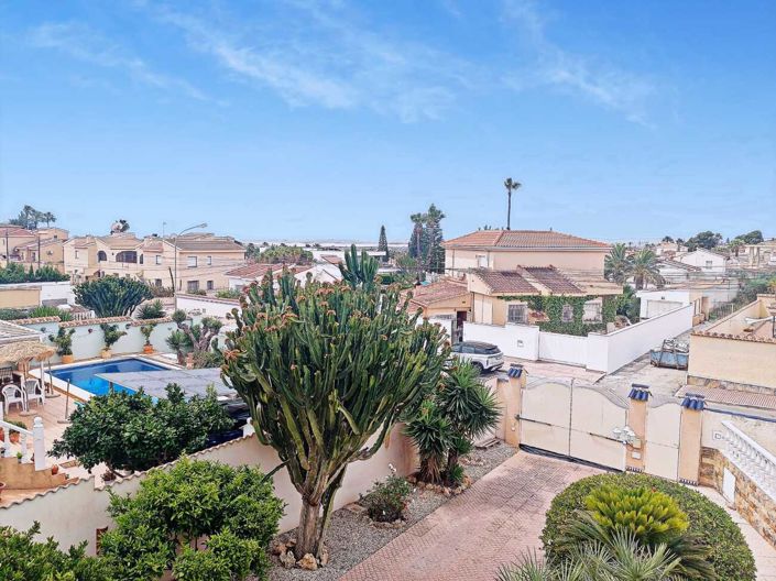Image No.30-5 Bed Villa for sale