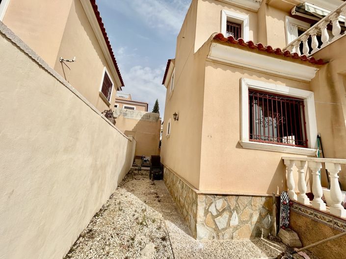 Image No.7-2 Bed Villa for sale