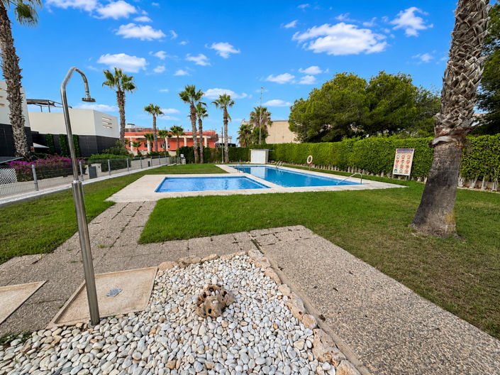 Image No.19-2 Bed Villa for sale
