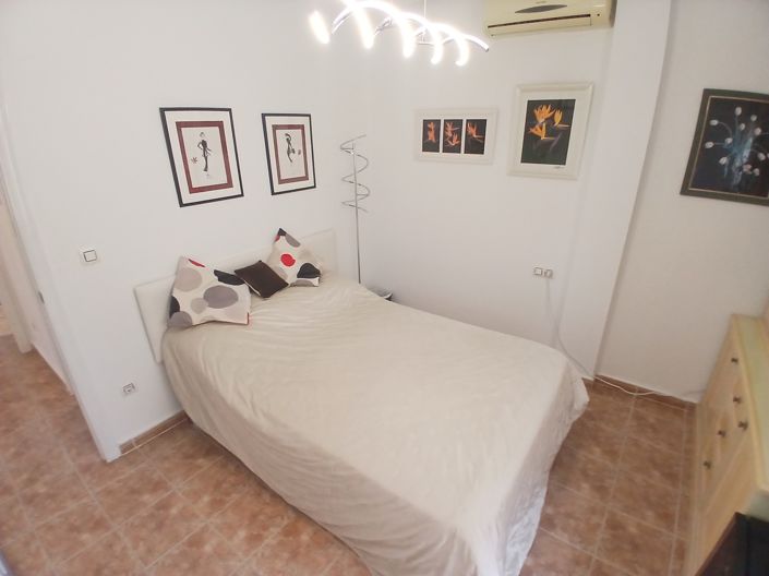 Image No.18-3 Bed Villa for sale